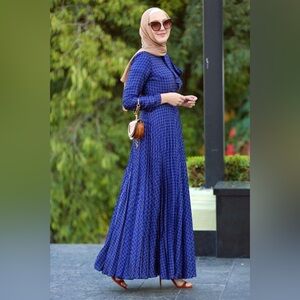 Annah Hariri Modest High Neck Patterened Long Sleeve Dress Women's size 4